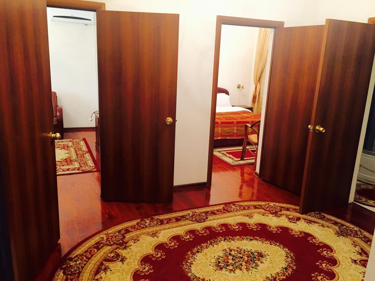 Hotel Ark Ms Taraz Εξωτερικό φωτογραφία