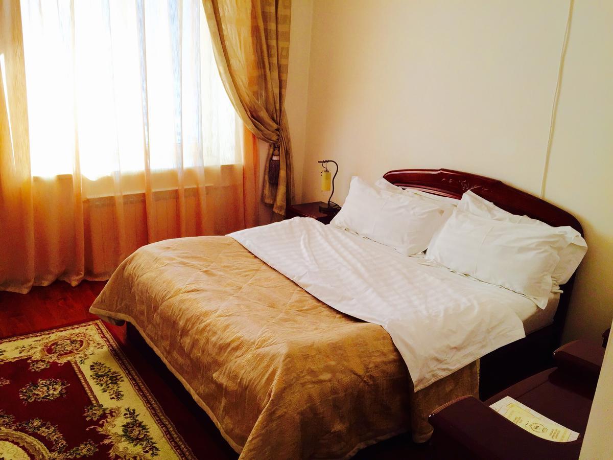 Hotel Ark Ms Taraz Εξωτερικό φωτογραφία