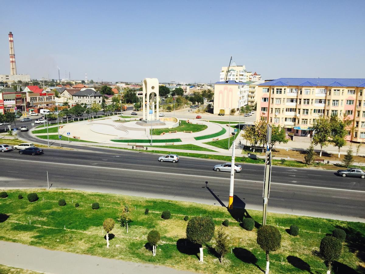Hotel Ark Ms Taraz Εξωτερικό φωτογραφία